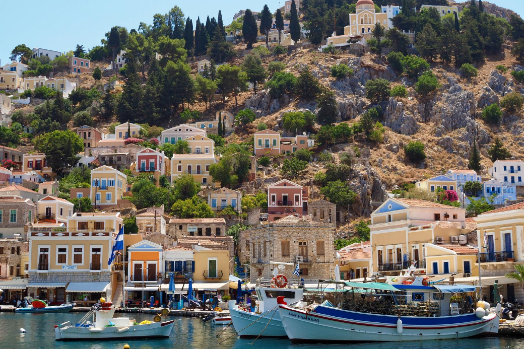  grecia-symi-battello-case-estate di san martino-vacanze-scambio-casa